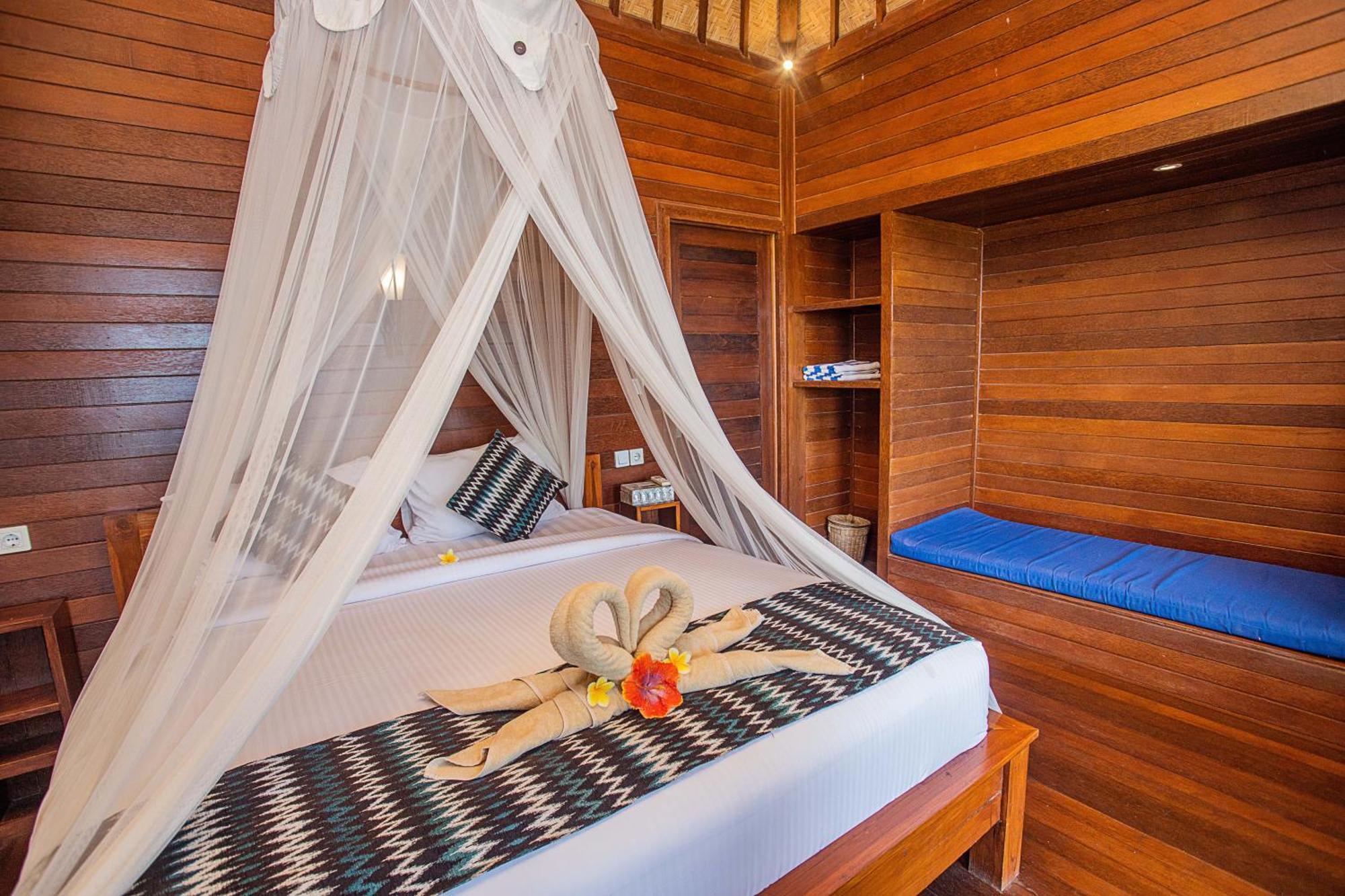 Tawe Ocean Blue Villa Lembongan Exterior foto